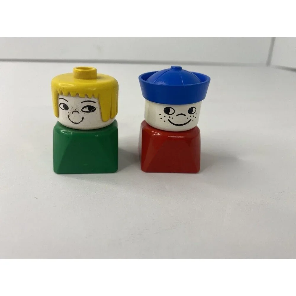 Duplo Lego Sailor‎ And Boy W/ Blonde Hair Vintage Red & Green Lot Of 2